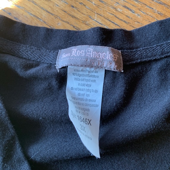 Woman’s T-shirt - Picture 5 of 5